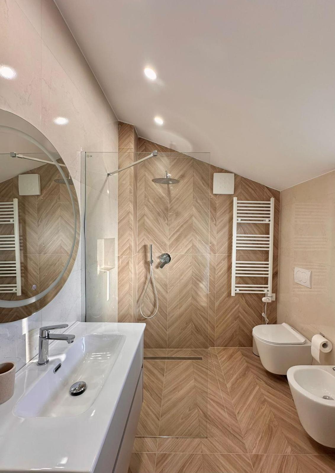 Abc Apartment Blloku Center ติรานา ภายนอก รูปภาพ